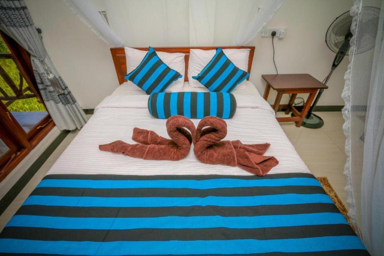 Blue Heaven Cottage เอลลา ภายนอก รูปภาพ