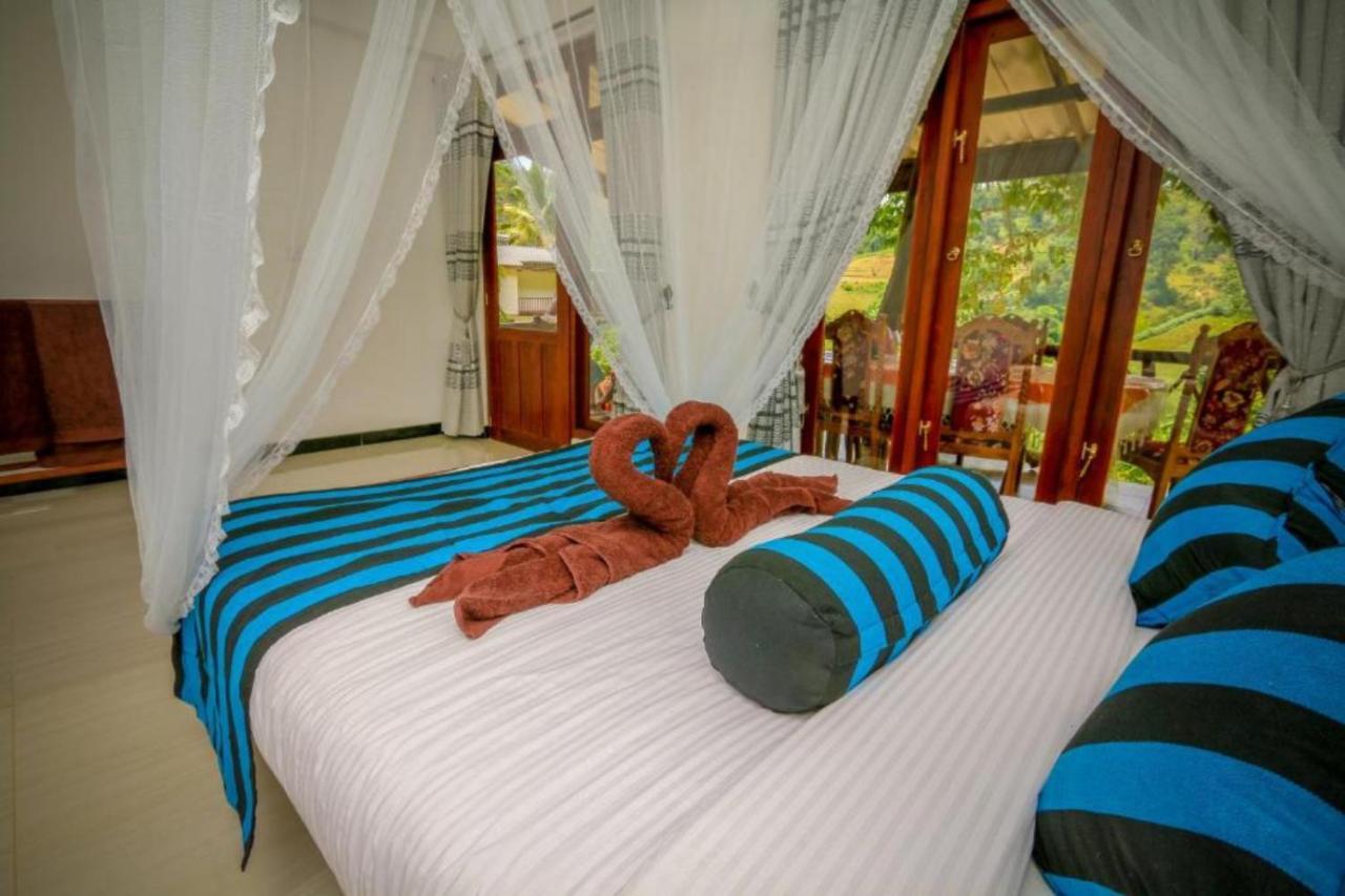 Blue Heaven Cottage เอลลา ภายนอก รูปภาพ